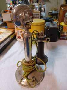 lot 186 image: Vintage Western Electrifc 229W Chrome Telephone