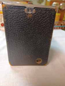lot 187 image: Vintage Box Camera