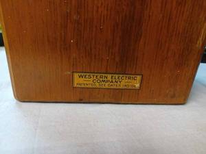 lot 190 image: Western Electric Company Antique Wall Telephone - Missing Receiver