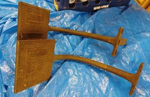 lot 245 image: Four Piece Set of Iron Carriage Steps