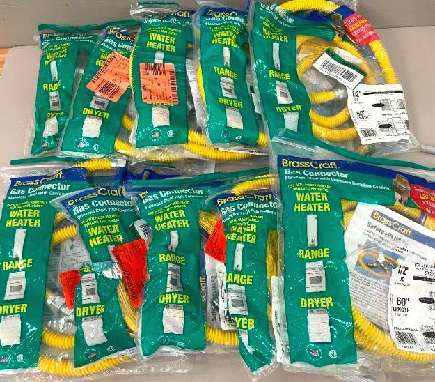lot 42 image: Lot of 10 Brasscraft RangeFurnaceWater Heater Gas Connectors