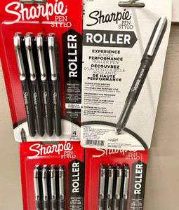 lot 60 image: 4 Packs of Sharpie Fine Point Black Pens