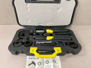 lot 22 image: Apollo Multi-Head Pex Crimp Tool Kit.
