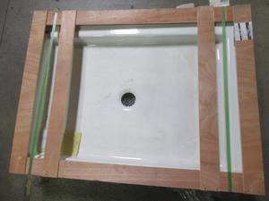UNTOUCHED WHOLESALE PALLET CONTAINING KOHLER 48 x 36 PURIST CAST IRON SHOWER PAN CENTER DRAIN IN WHITE, MODEL K-9026-0