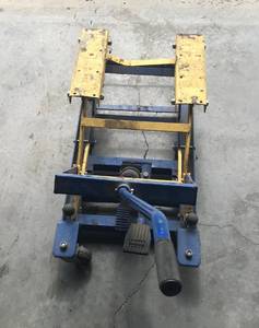 Cummins Lift Jack
