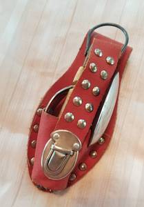 lot 206 image: Multi Tool Pocket Knife with Leather Belt Sheath