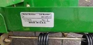 lot 7 image: John Deere Thatcher Attachment