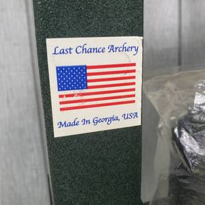 lot 64 image: Archery Stringing Station