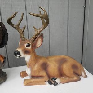 lot 535 image: Woodland Creatures Figure Collection