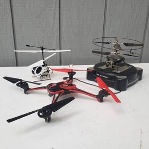 lot 317 image: RC Micro Helicopter Bundle