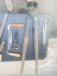 lot 499 image: Collection of Vintage Hand Tools