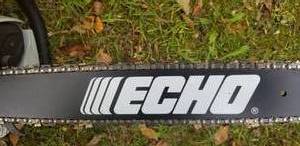 lot 28 image: Echo Chain Saw CS-440