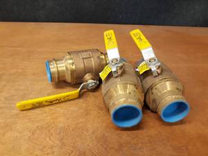 lot 288 image: Lot of (3) Apollo 2 Brass Press Type Ball Valves - Part No. 77W-108-01