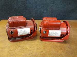 lot 364 image: Lot of (2) Armstrong Electric Motors - Both are 0.5HP 1PH 1725 RPM