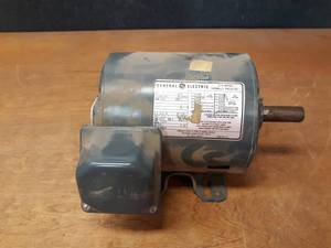 lot 365 image: GE Electric Motor - 1.0HP 3PH 1725 RPM