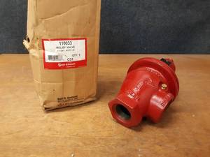 lot 412 image: NEW IN BOX - Bell and Gossett Boiler Pressure Relief Valve 1-12 x 2