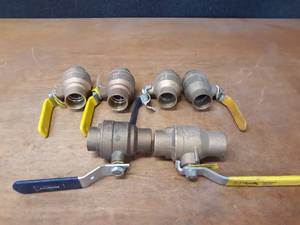 lot 348 image: Lot of (6) Apollo and NIBCO 1-12 Brass Sweat Ball Valves