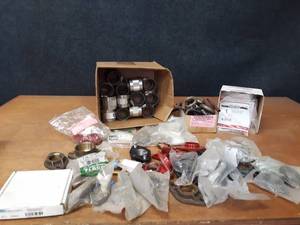 lot 441 image: Large Lot of Assorted HVAC Parts