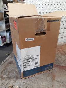 lot 484 image: NEW IN BOX - Copeland Refrigeration Compressor