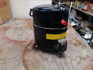 lot 485 image: Unused Refrigeration Compressor