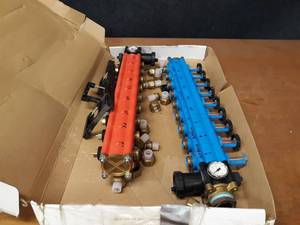 lot 557 image: Embassy Systems 9-Port Manifold Assembly