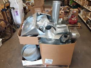 lot 563 image: PALLET LOT - Assorted Duct Work