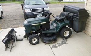 Craftsman LT1000 Riding Lawn Mower