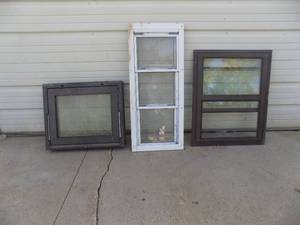 Windows 3 Count Alum Frame