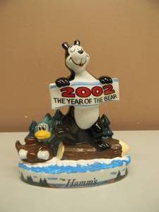 lot 25 image: VINTAGE HAMMS BEAR 2002 SKYBLUE WATERS CLUB THE YEAR OF THE BEAR COMMEMORATIVE 1 OF 600 PCS - NICE - RARE - SEE PICTURES