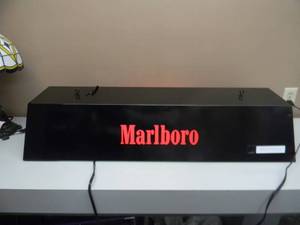 lot 53 image: NOS - MARLBORO POOL TABLE BAR LIGHT - NEW OLD STOCK - IN BOX - NICE - SEE PICTURES