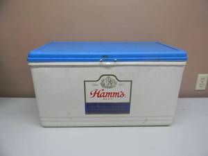 lot 54 image: VINTAGE CRONCO HAMMS BEER COOLER - SEE PICTURES