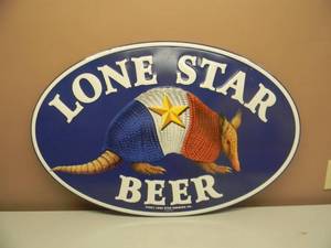 lot 57 image: VINTAGE LARGE LONE STAR BEER ARMADILLO TIN SIGN - VERY COOL PIECE - NICE - APPROX 34 BY 23 - SEE PICTURES