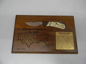 lot 71 image: Kershaw Knife Oregon USA  Kai Japan - Bone Signed Whooping Crane UNUSED WDisplay - 335 OF 2000 - AWESOME PIECE