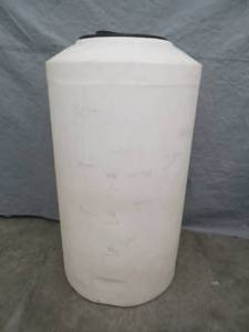 lot 13 image: 165 GALLON BARREL