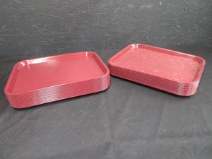 lot 35 image: 14 NSF SERVING TRAYS BY CARLISLE