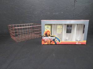 lot 70 image: NEW CAPTAIN MORGAN GLASSES SET IN ORIGINAL BOX AND SMALL METALGOLD RACK
