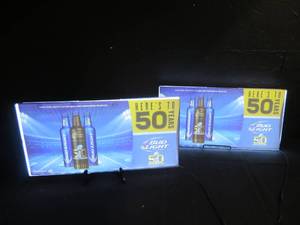 lot 73 image: 2 BUD LIGHT - LIGHT UP BEER SIGNS