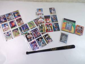 Kent Herb and Chuck Knoblauch Baseball Cards with Bat