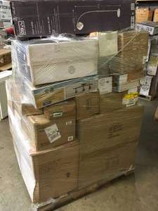 Lot of Assorted Lighting Various Sizes Models and Conditions Orginal Customer Returns See Pics