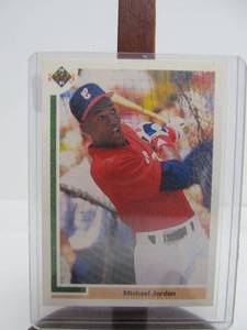 lot 42 image: Michael Jordan 1991 Upper Deck Baseball #SP1