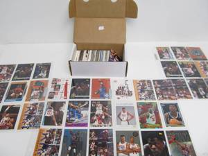lot 56 image: Large Lot of Assorted Patrick Ewing Cards