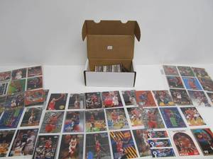 lot 66 image: Large Lot of Assorted Scottie Pippen Cards