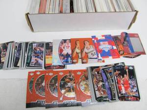 lot 119 image: Lot of Assorted Upper Deck Basketball Cards
