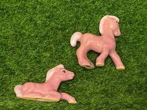 lot 6 image: Hard to Find Vintage Rosemeade Pottery Pink Horses