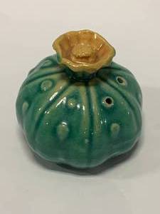 lot 10 image: Vintage Rosemeade Pottery Cactus Shaker