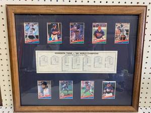 lot 64 image: Framed 1991 Minnesota Twins Collectible (Approx 19 X 23)