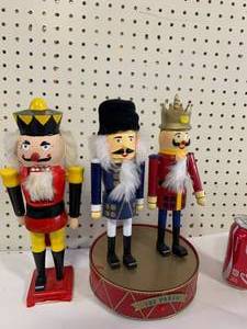 lot 102 image: Lot of 2 Nutcrackers