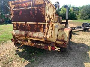 lot 1 image: Wayne Wood Chipper