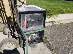 lot 515 image: Hobart Stickmate Stick Welder