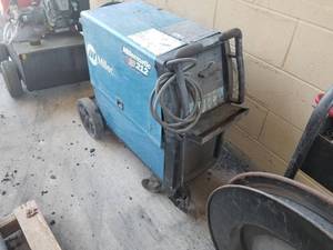 lot 519 image: Miller Millermatic Welder